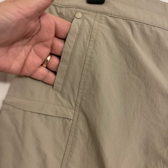 Isis Mini GOLF Skirt 14‎ khaki tan, 3 Pockets  Zip / Buttons Nylon Spandex - Picture 3 of 10